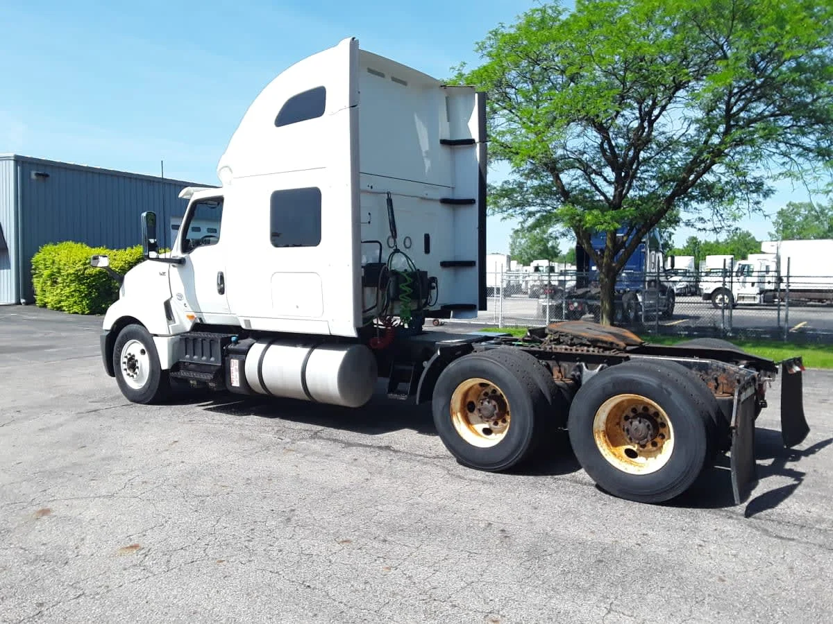 2019 International LT in Hilliard, OH — photo 6