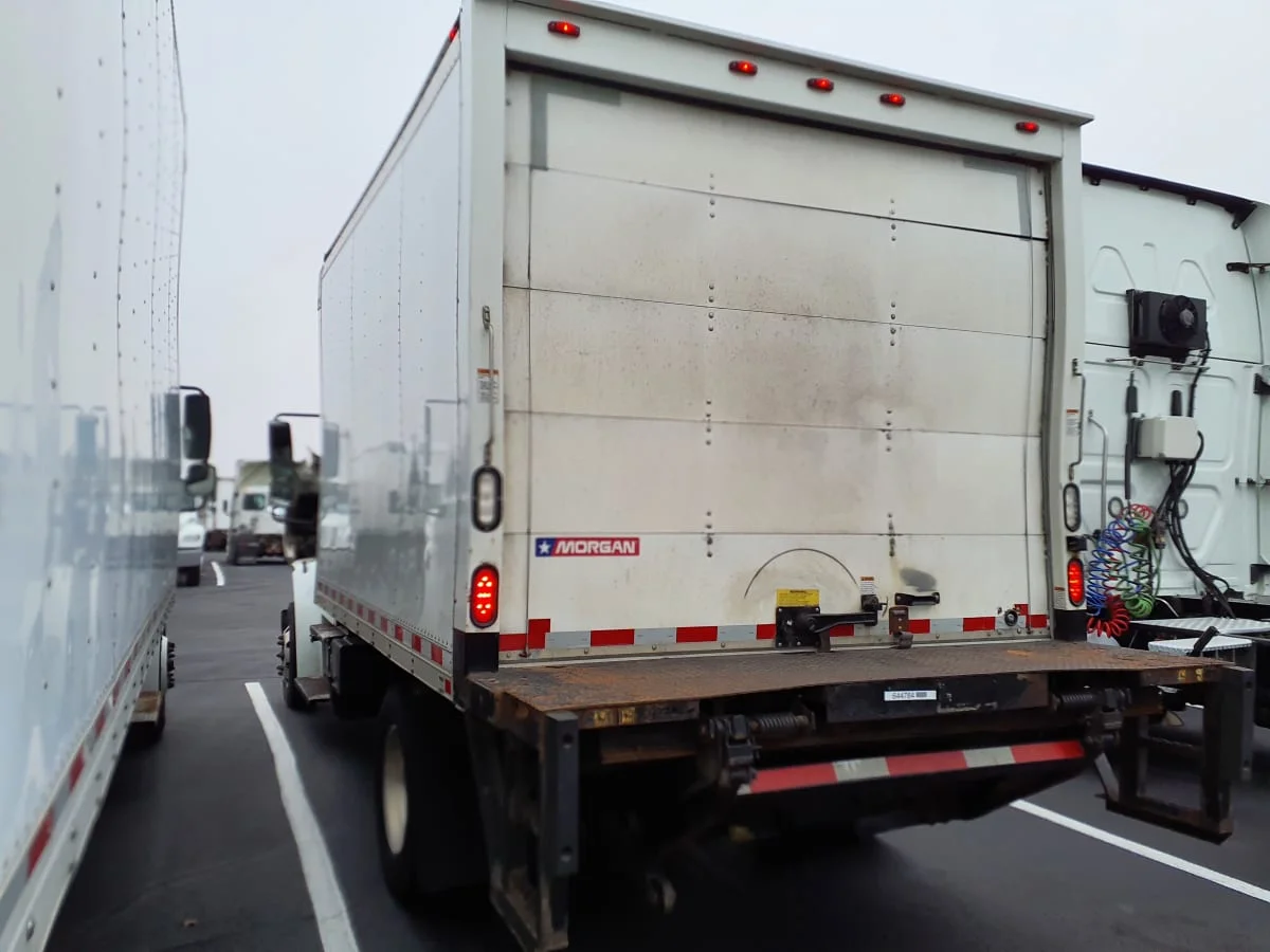 2016 Freightliner M2 106 in Altoona, IA — photo 6