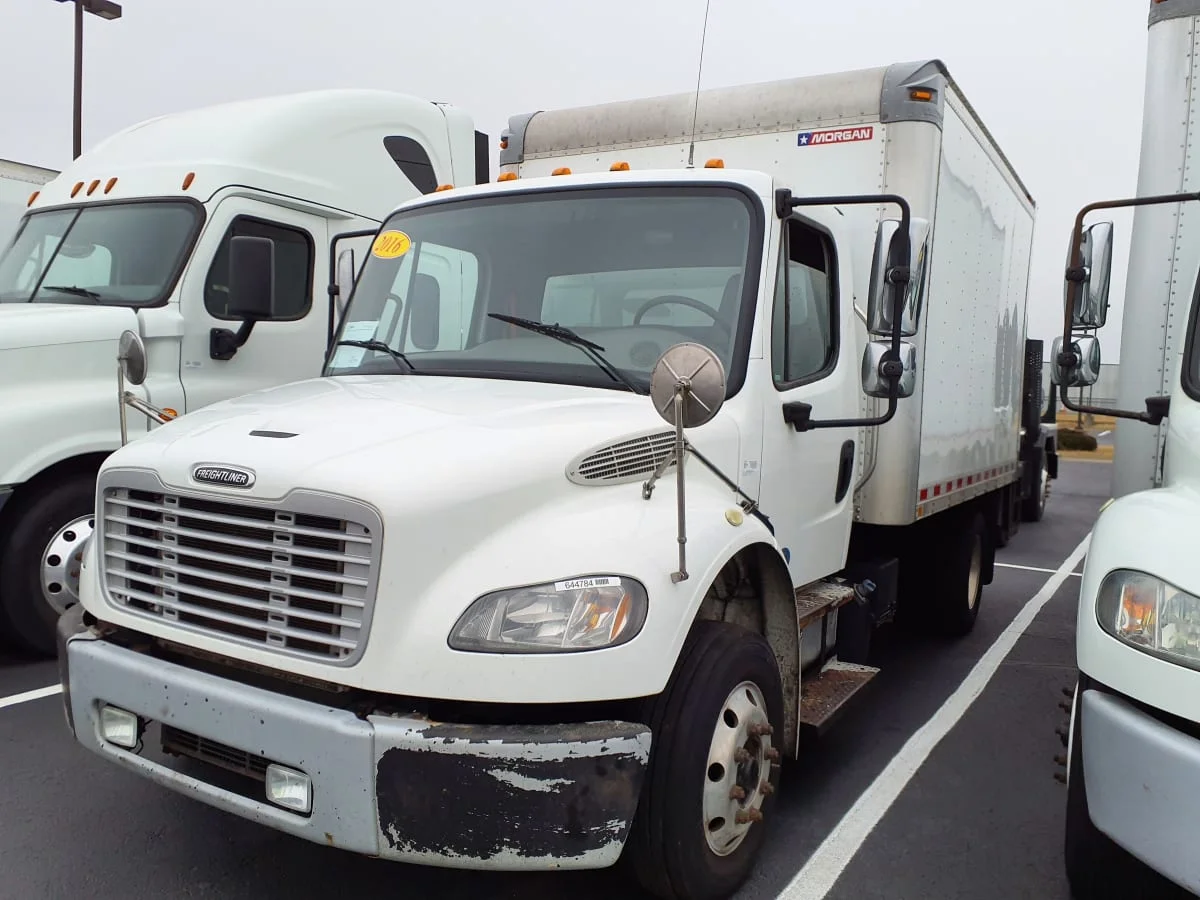 2016 Freightliner M2 106 in Altoona, IA