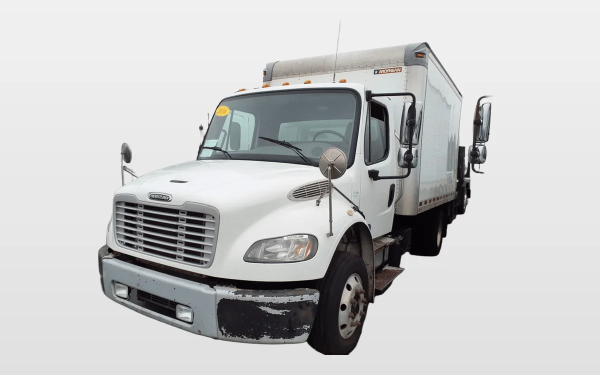 2016 Freightliner M2 106 - image 1