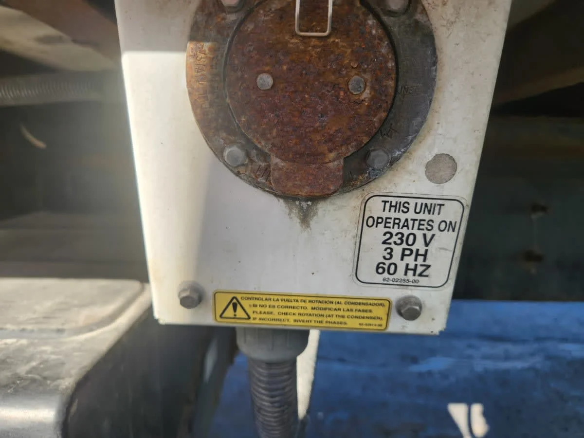2018 Freightliner M2 106 in Taylor, MI — photo 17