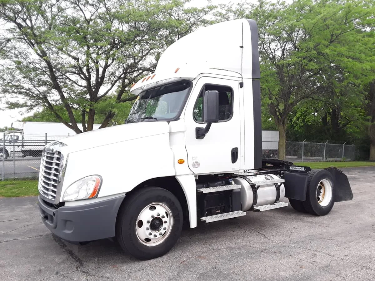 2020 Freightliner Cascadia in Hilliard, OH