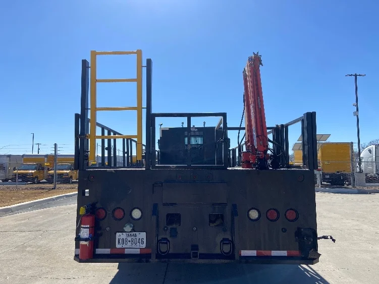 2019 Freightliner 114SD - image 7