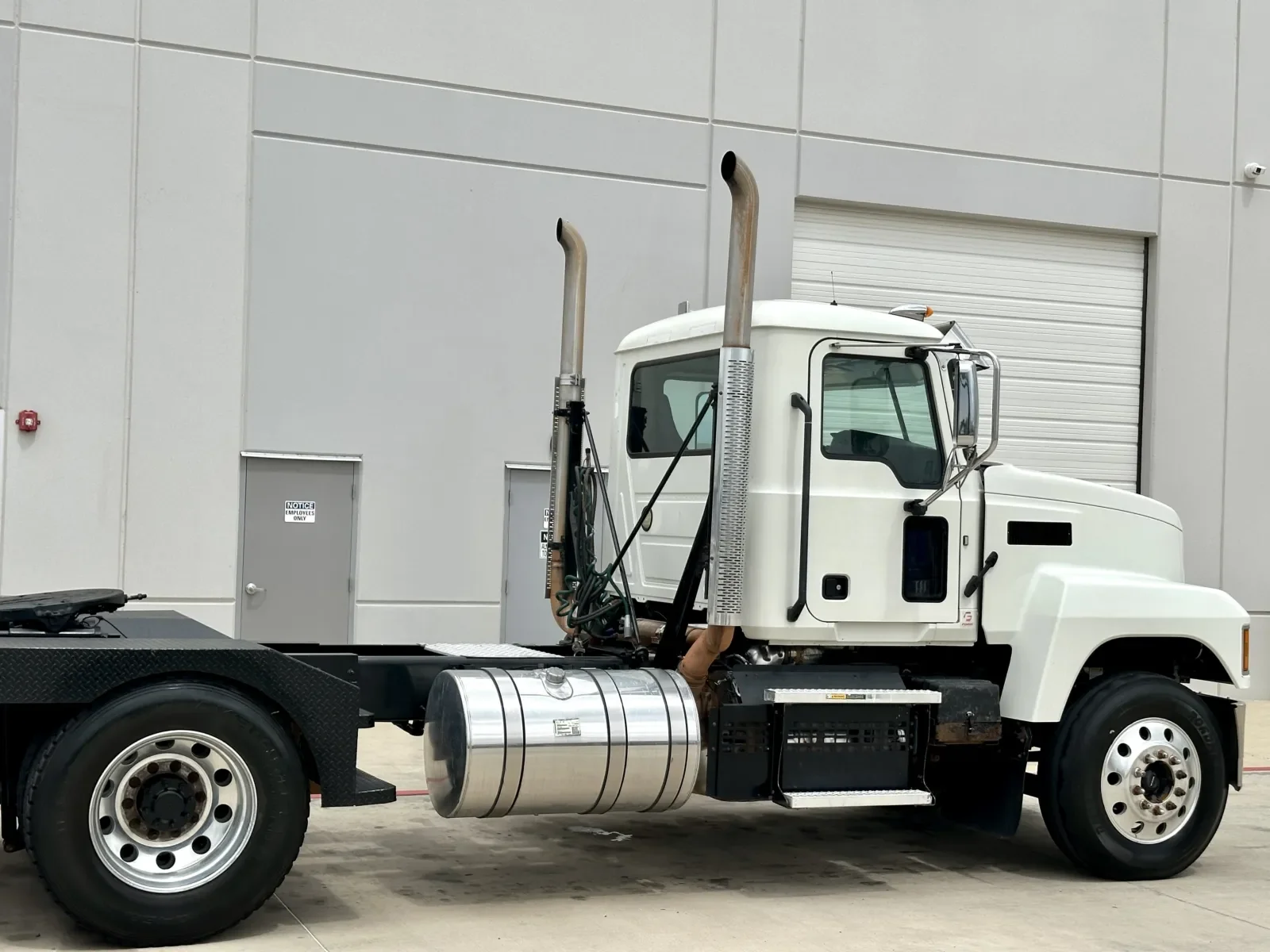 2019 Mack Pinnacle in Hutchins, TX — photo 7