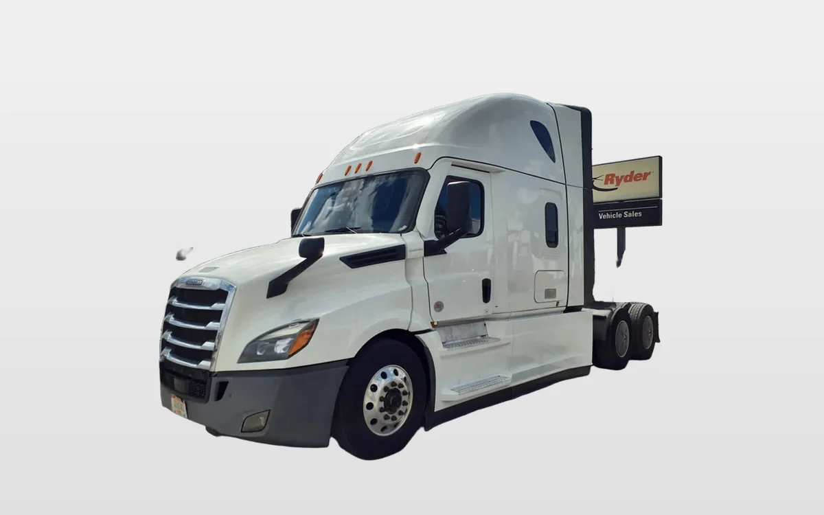 2022 Freightliner Cascadia - image 1