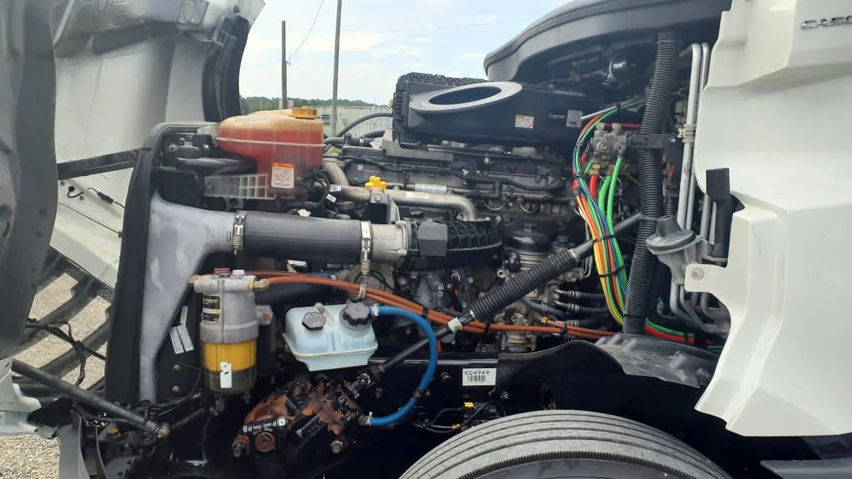 2019 Freightliner Cascadia in Birmingham, AL — photo 9