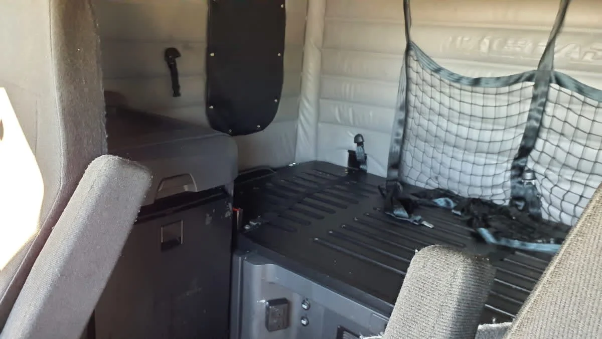 2022 Freightliner Cascadia in Springfield, MA — photo 8