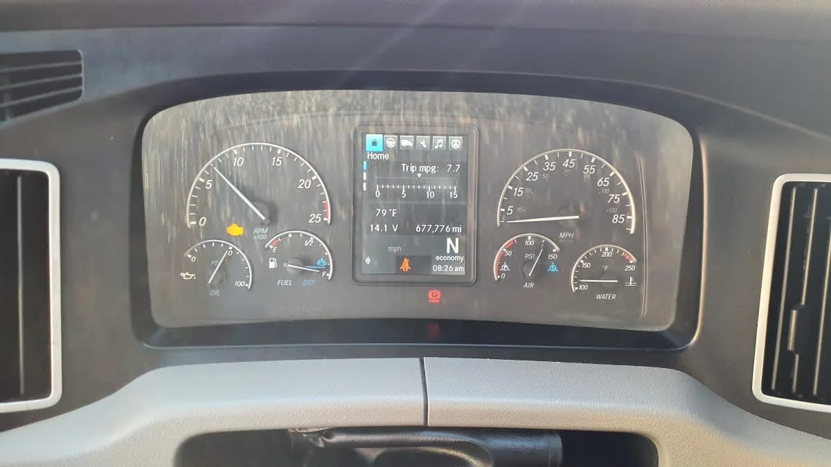 2022 Freightliner Cascadia in Springfield, MA — photo 10