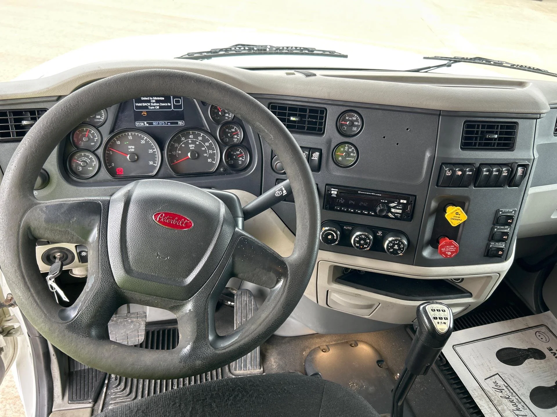 2019 Peterbilt 567 - image 9