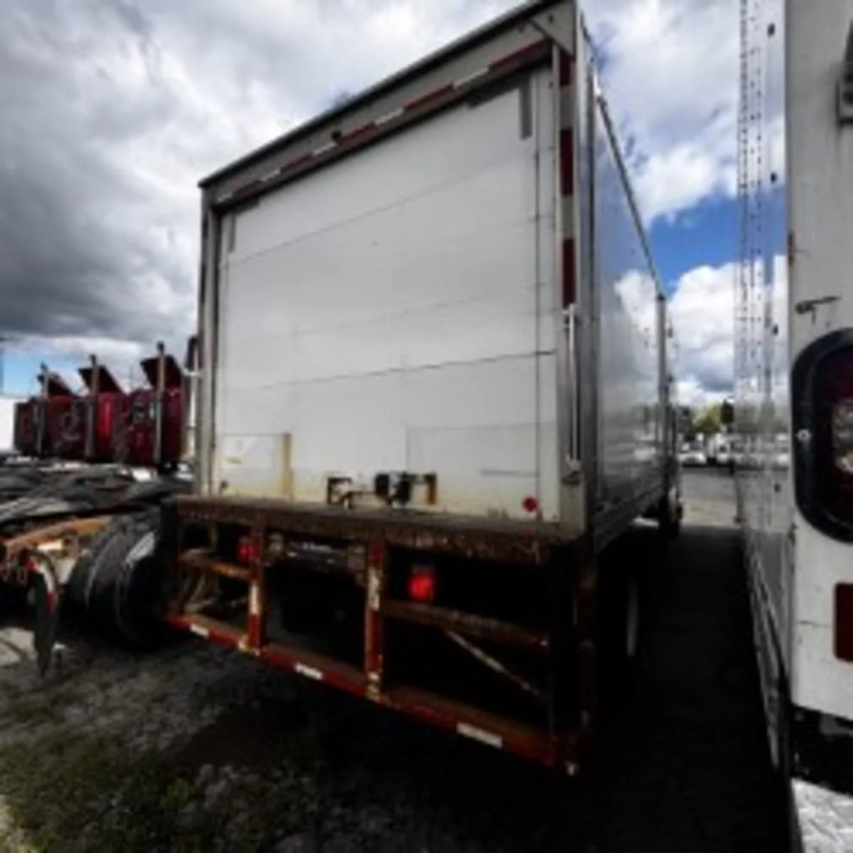 2019 Freightliner M2 106 - image 6