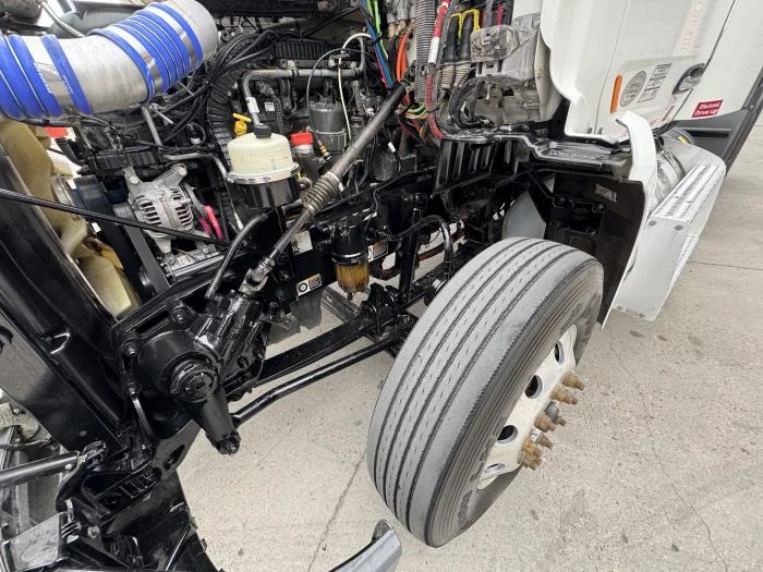 2020 Peterbilt 579 - image 18