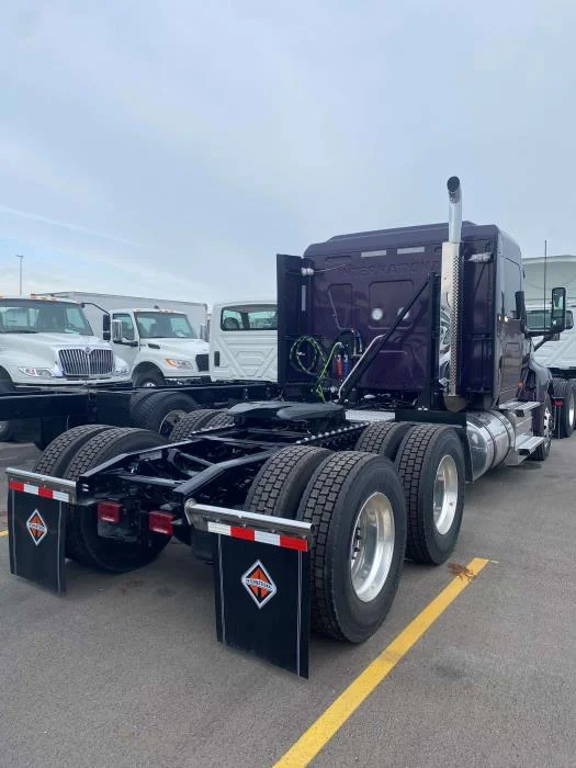 2026 International LT - image 5