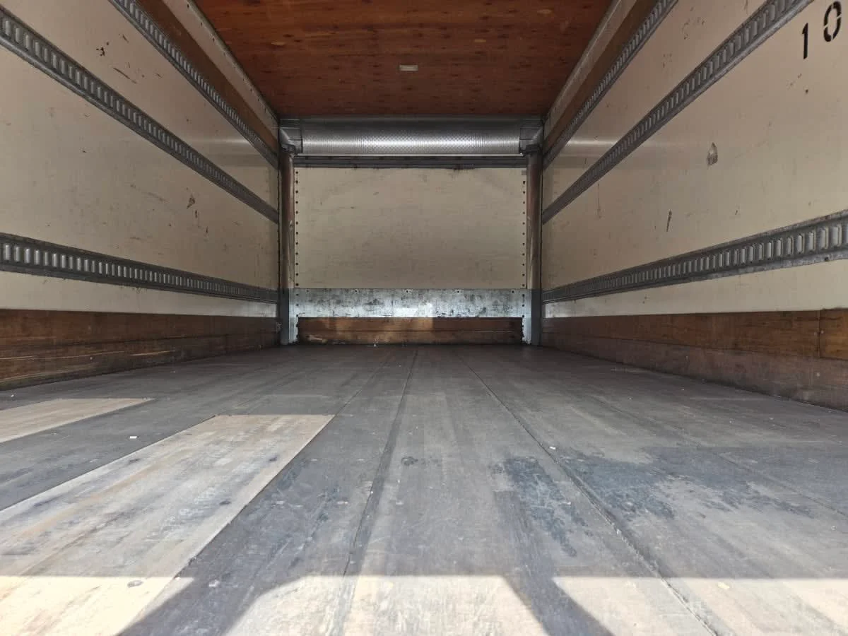 2019 Freightliner M2 106 in St. Rose, LA — photo 8
