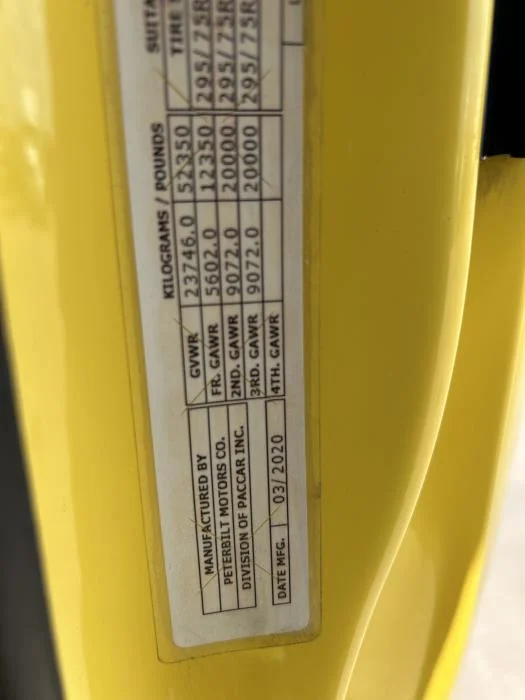 2021 Peterbilt 579 in Houston, TX — photo 27
