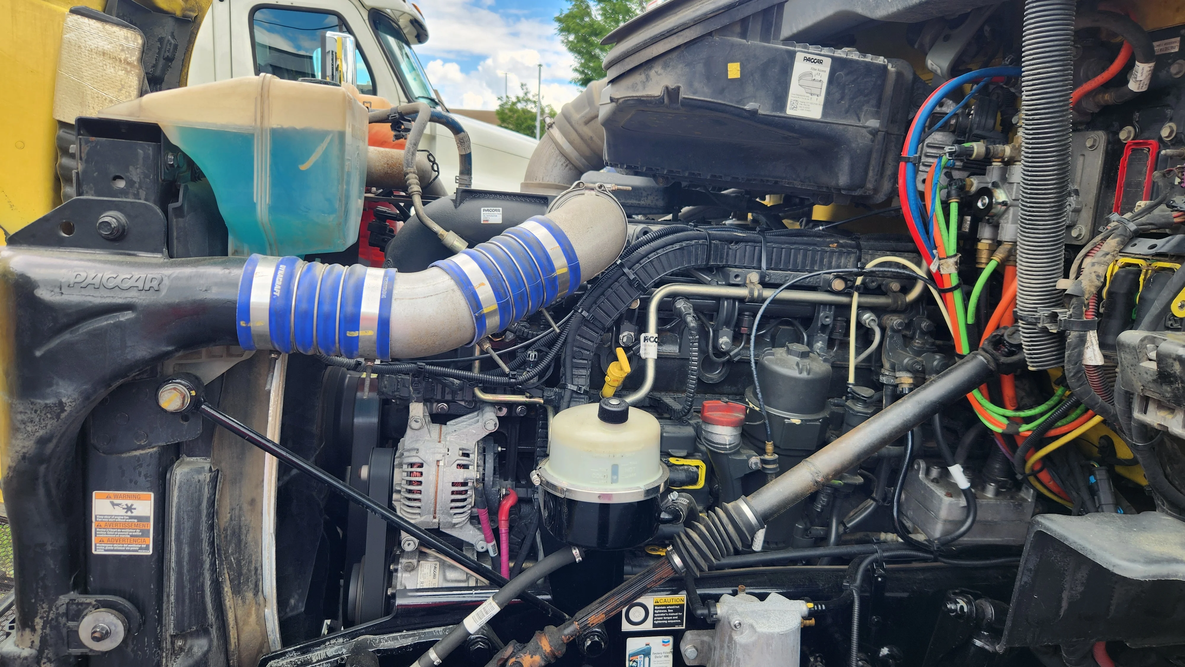 2021 Peterbilt 579 - image 9