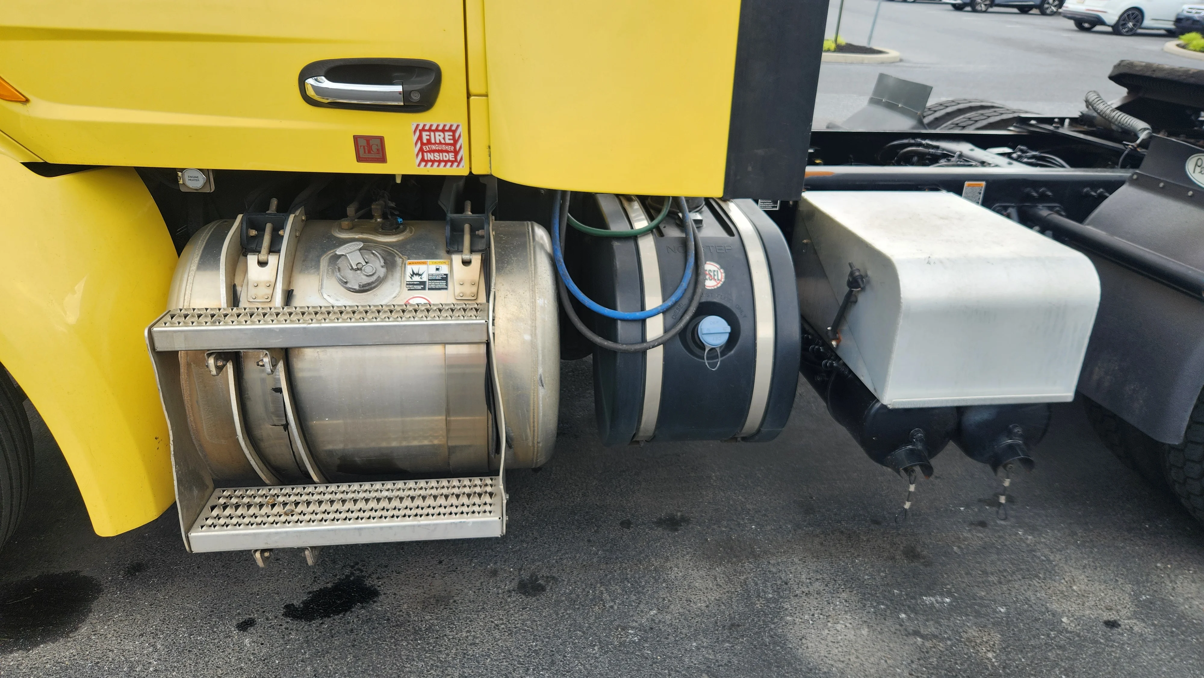 2021 Peterbilt 579 - image 18