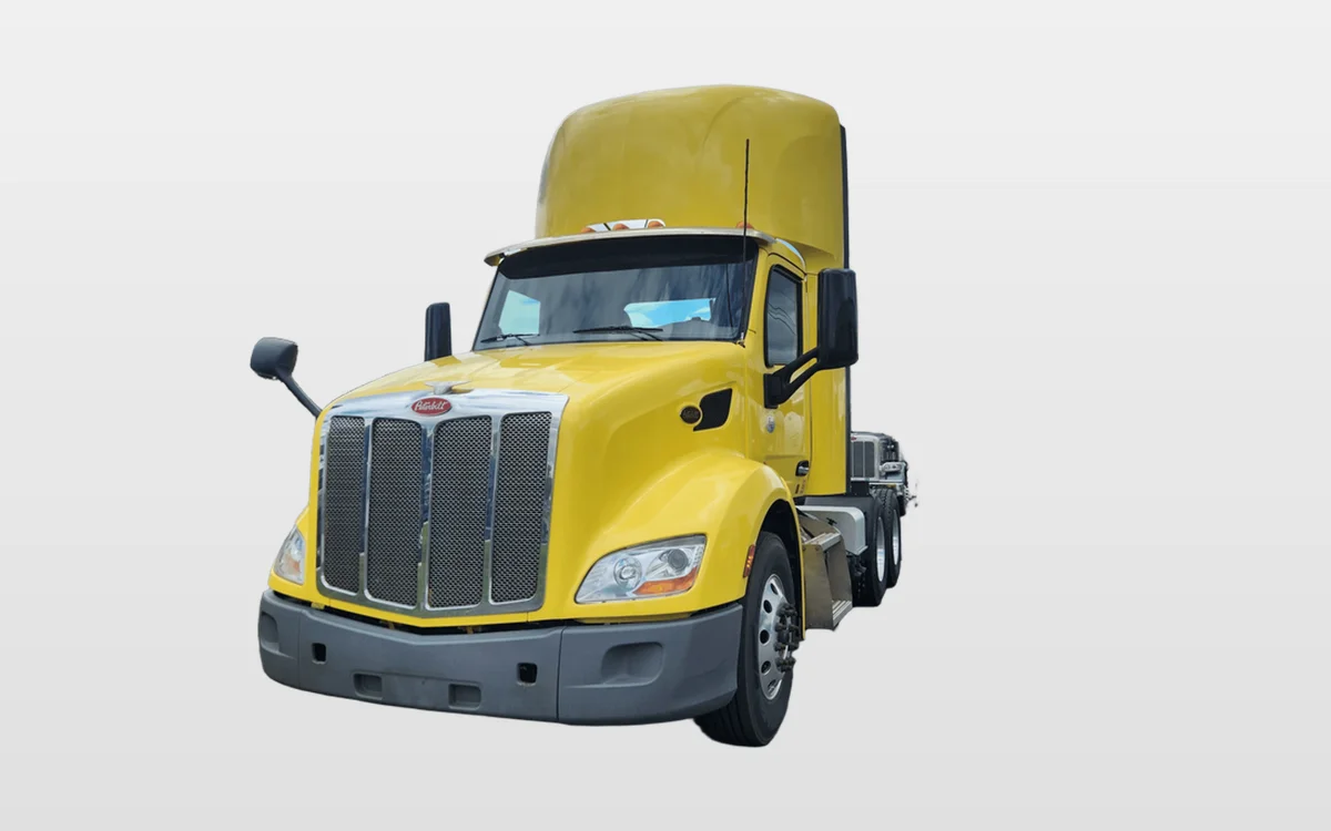 2021 Peterbilt 579 - image 1