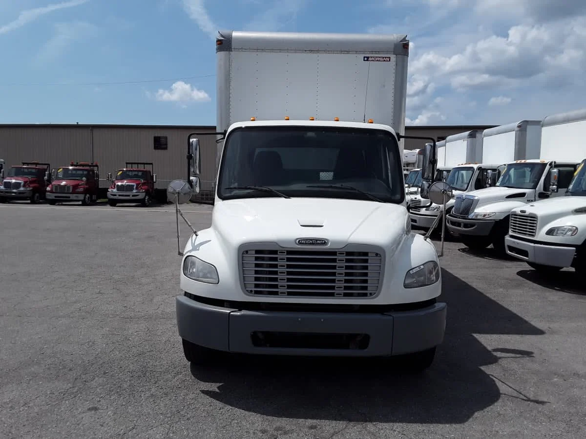 2019 Freightliner M2 106 in La Vergne, TN — photo 2