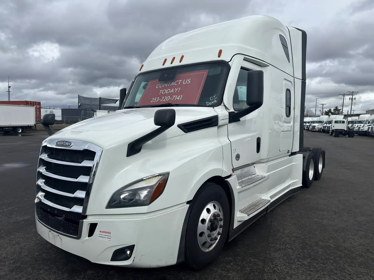 2022 Freightliner Cascadia in Tacoma, WA