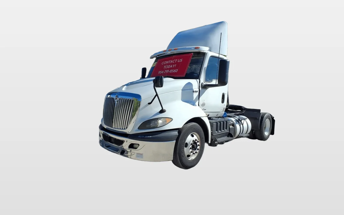 2018 International - image 1