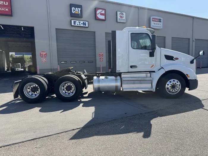 2021 Peterbilt 579 in El Paso, TX — photo 5