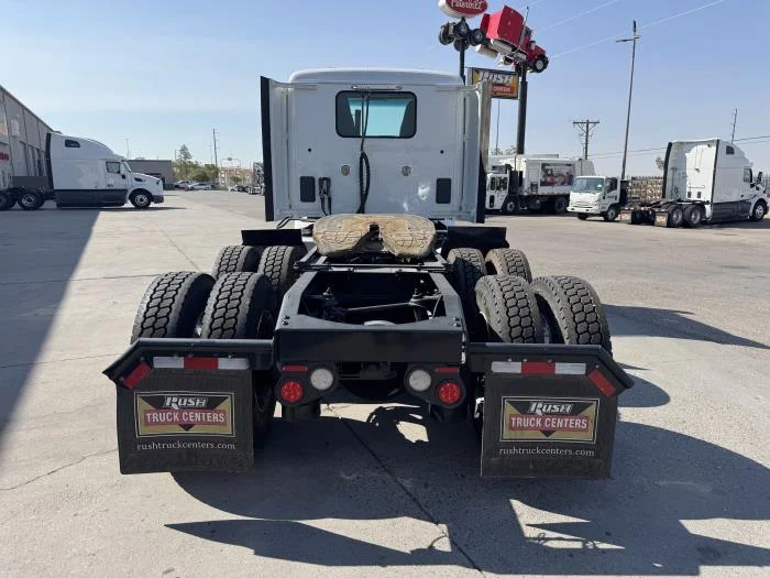 2021 Peterbilt 579 in El Paso, TX — photo 7