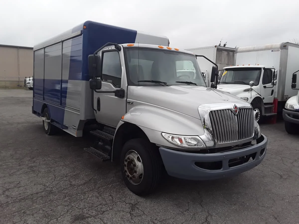 2020 International MV in La Vergne, TN — photo 3
