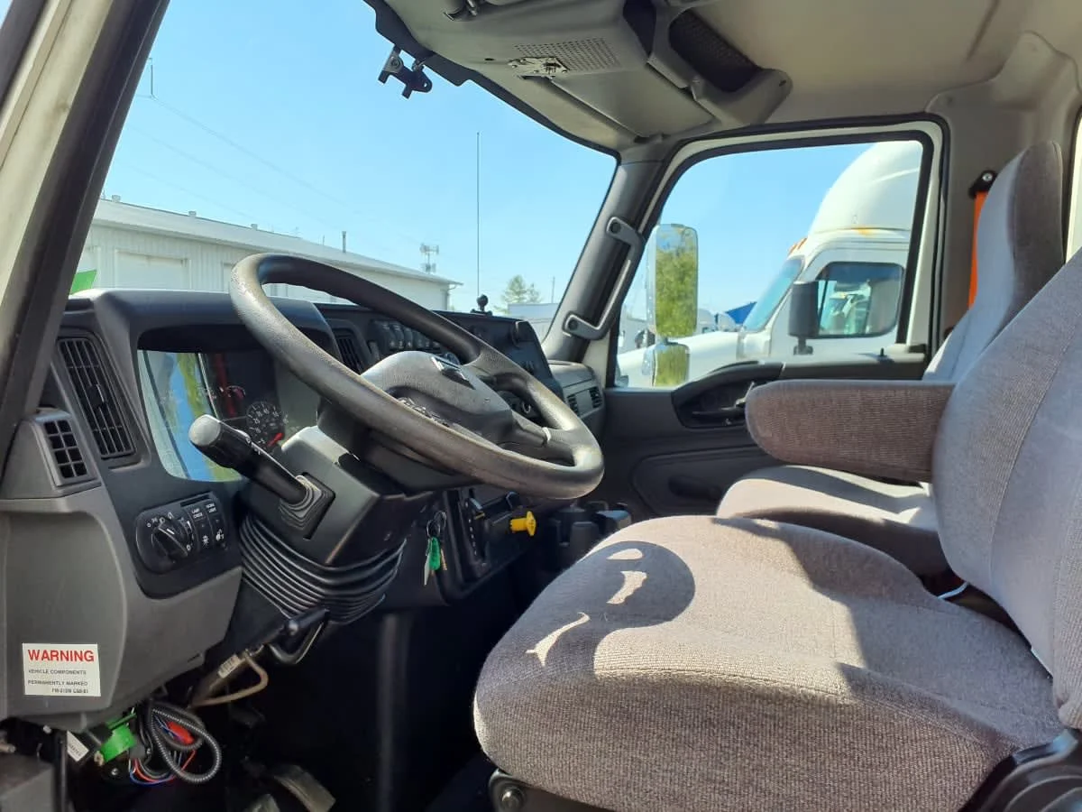 2020 International MV in Indianapolis, IN — photo 7