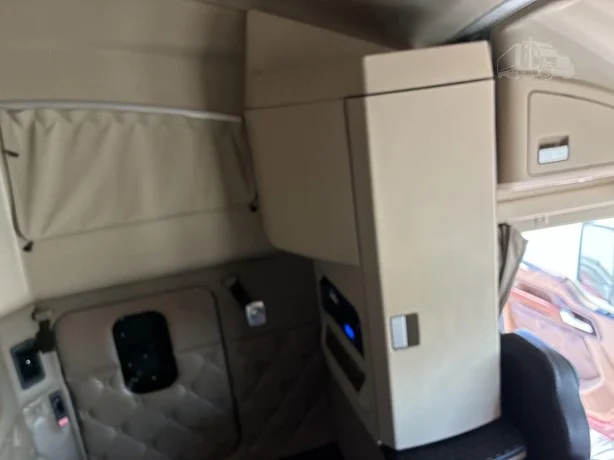 2020 Kenworth T680 in Idaho Falls, ID — photo 44