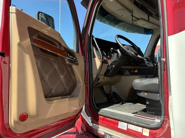 2020 Kenworth T680 in Idaho Falls, ID — photo 32