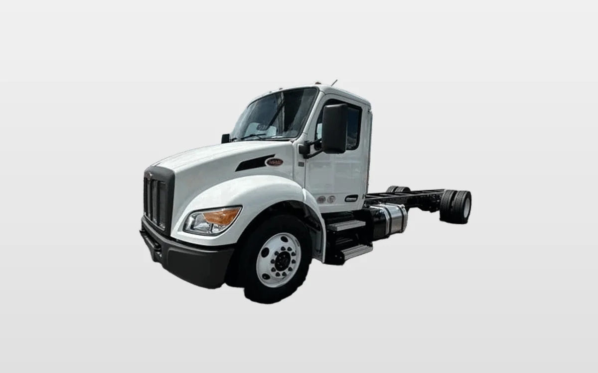 2025 Peterbilt - image 1