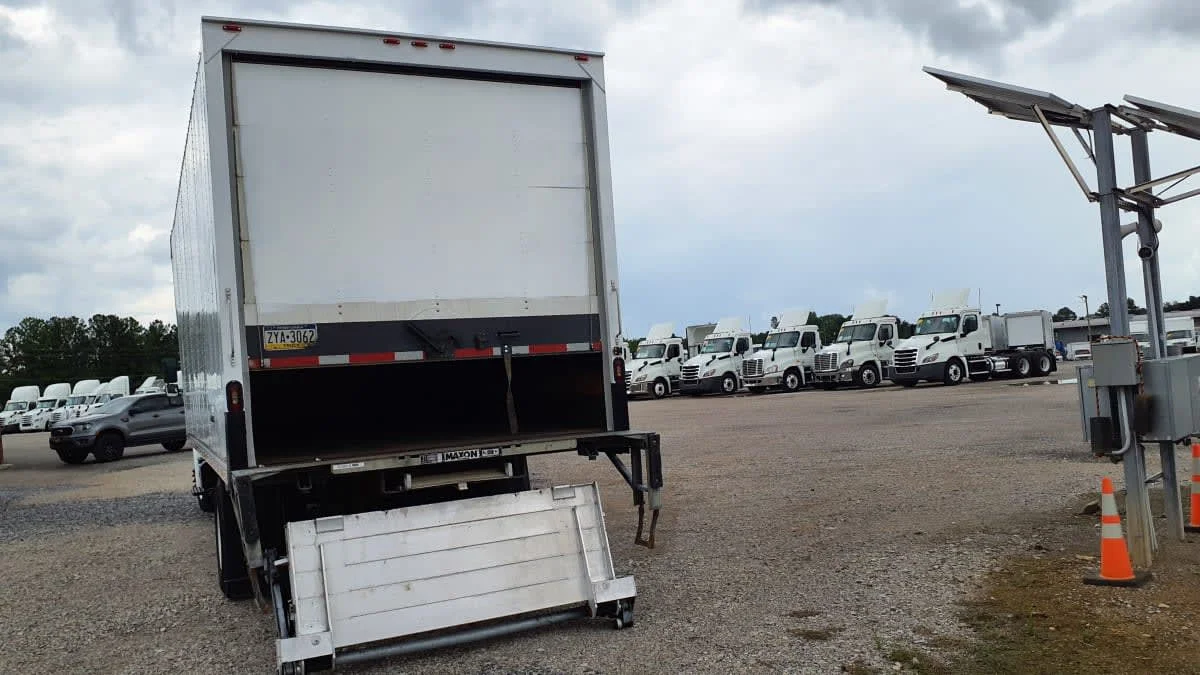 2019 International 4300 in Birmingham, AL — photo 5
