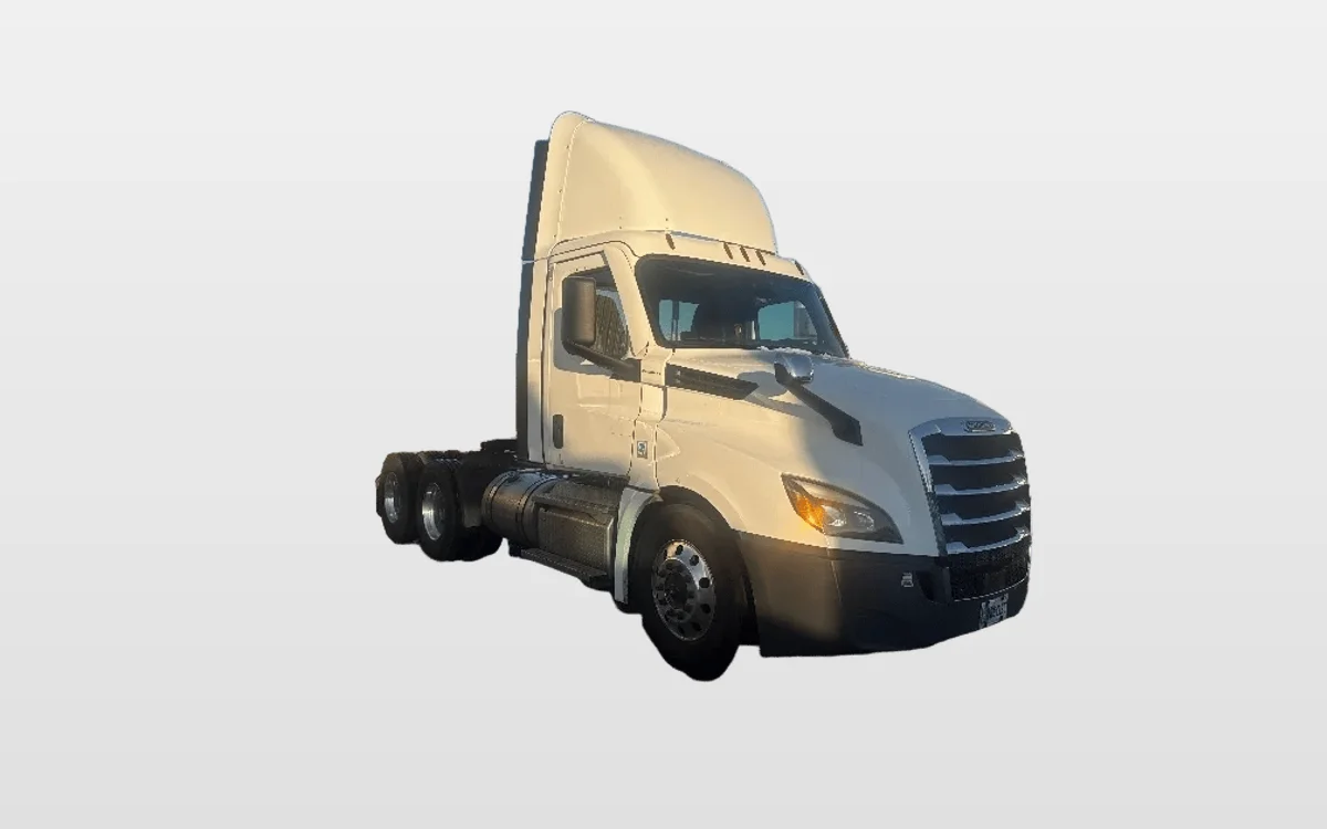 2020 Freightliner - image 1