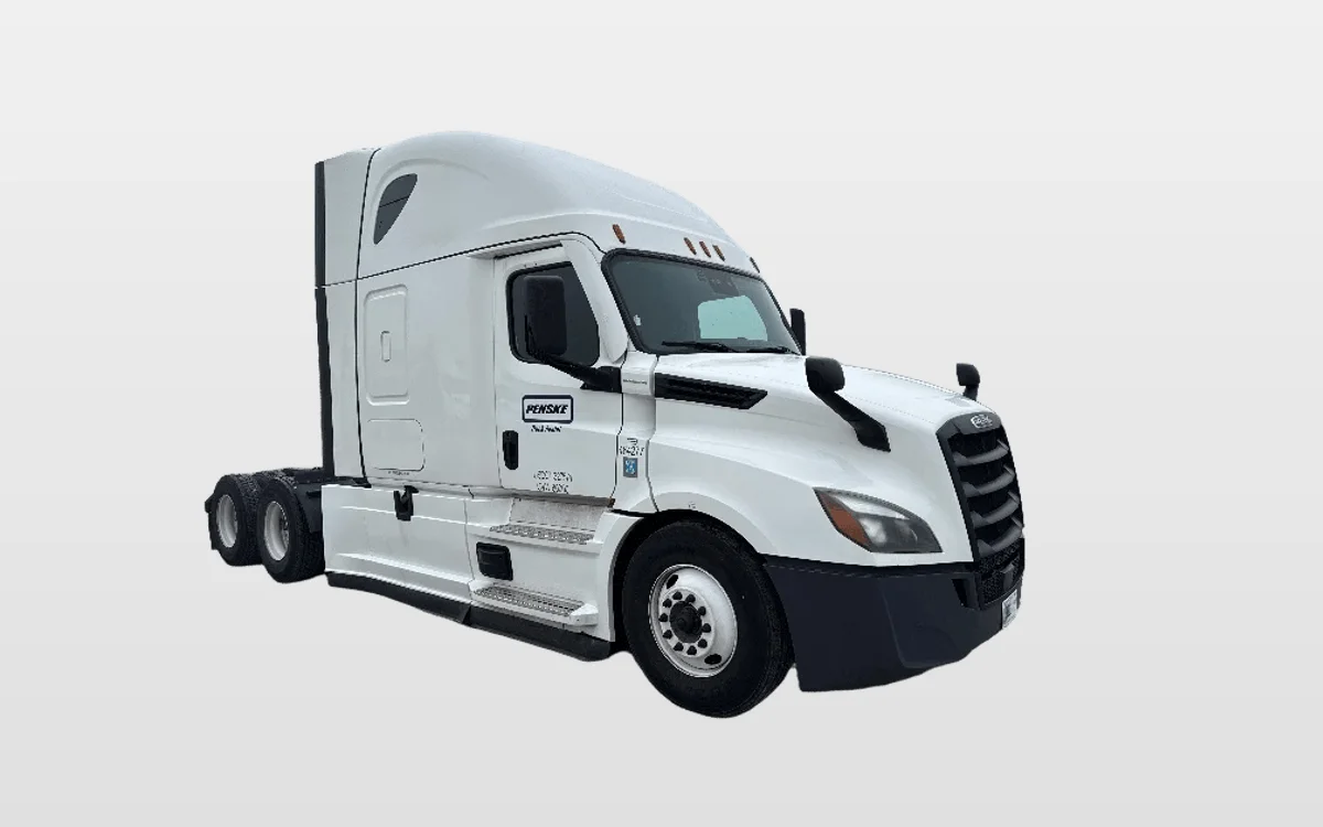 2022 Freightliner Cascadia - image 1