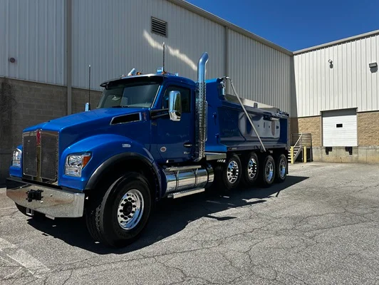 2027 Kenworth T880 in Raleigh, NC — photo 2