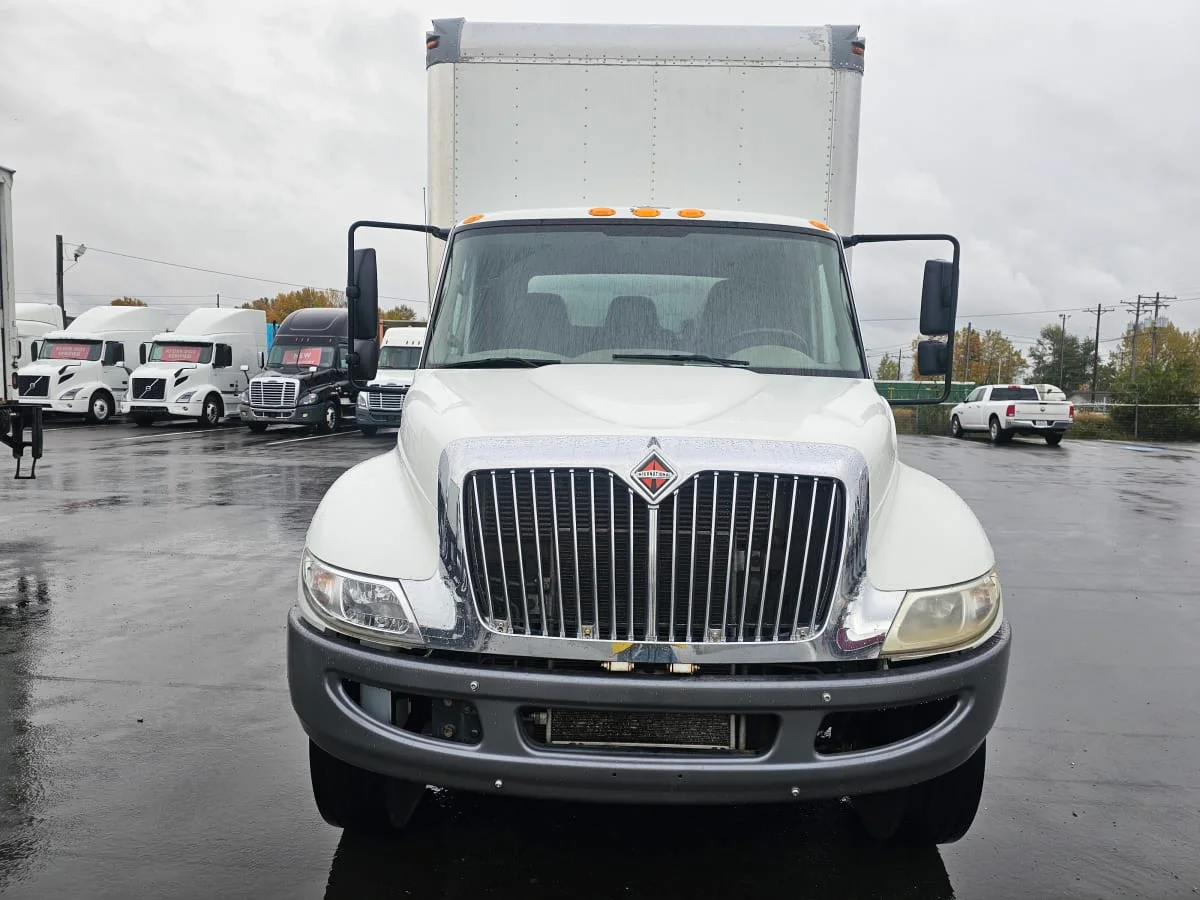 2018 International 4300 in Tacoma, WA — photo 2