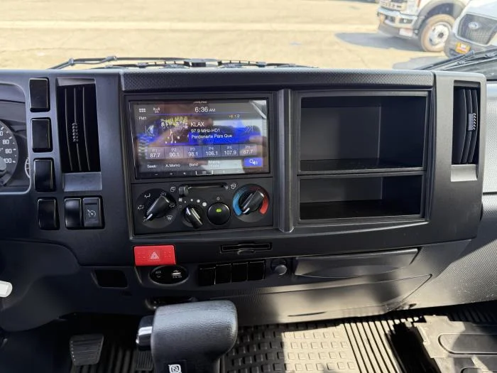 2025 Isuzu NRR in Whittier, CA — photo 17
