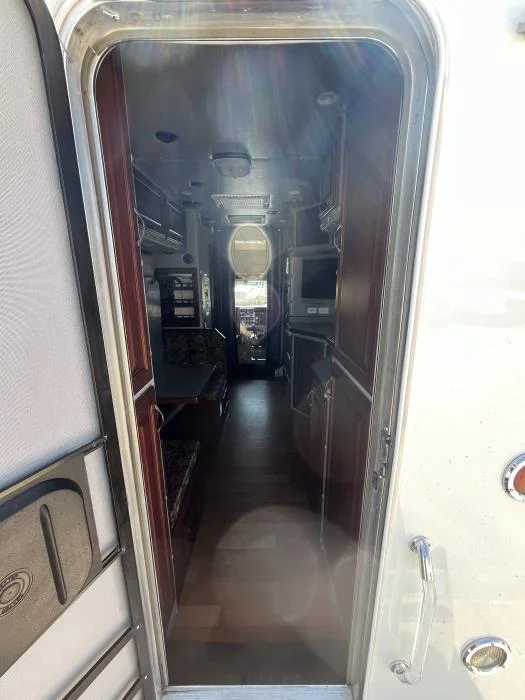 2015 Peterbilt 579 - image 26