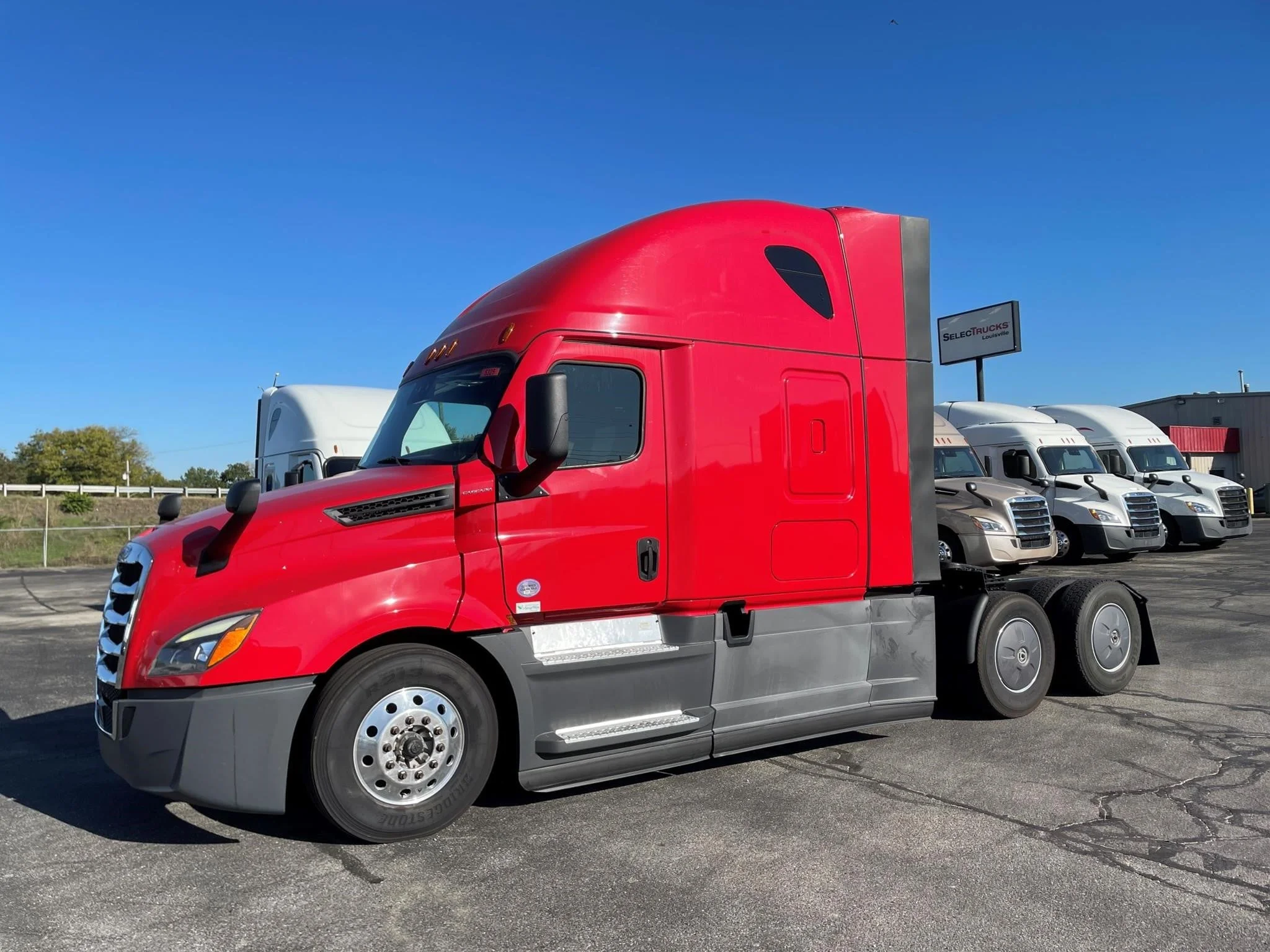 2022 Freightliner Cascadia in Louisville, KY