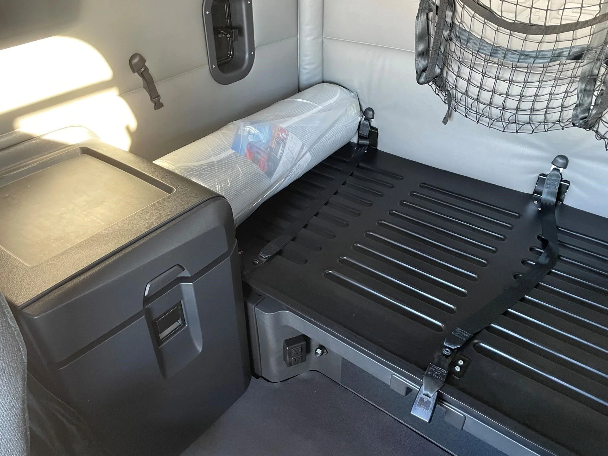 2022 Freightliner Cascadia in Louisville, KY — photo 6