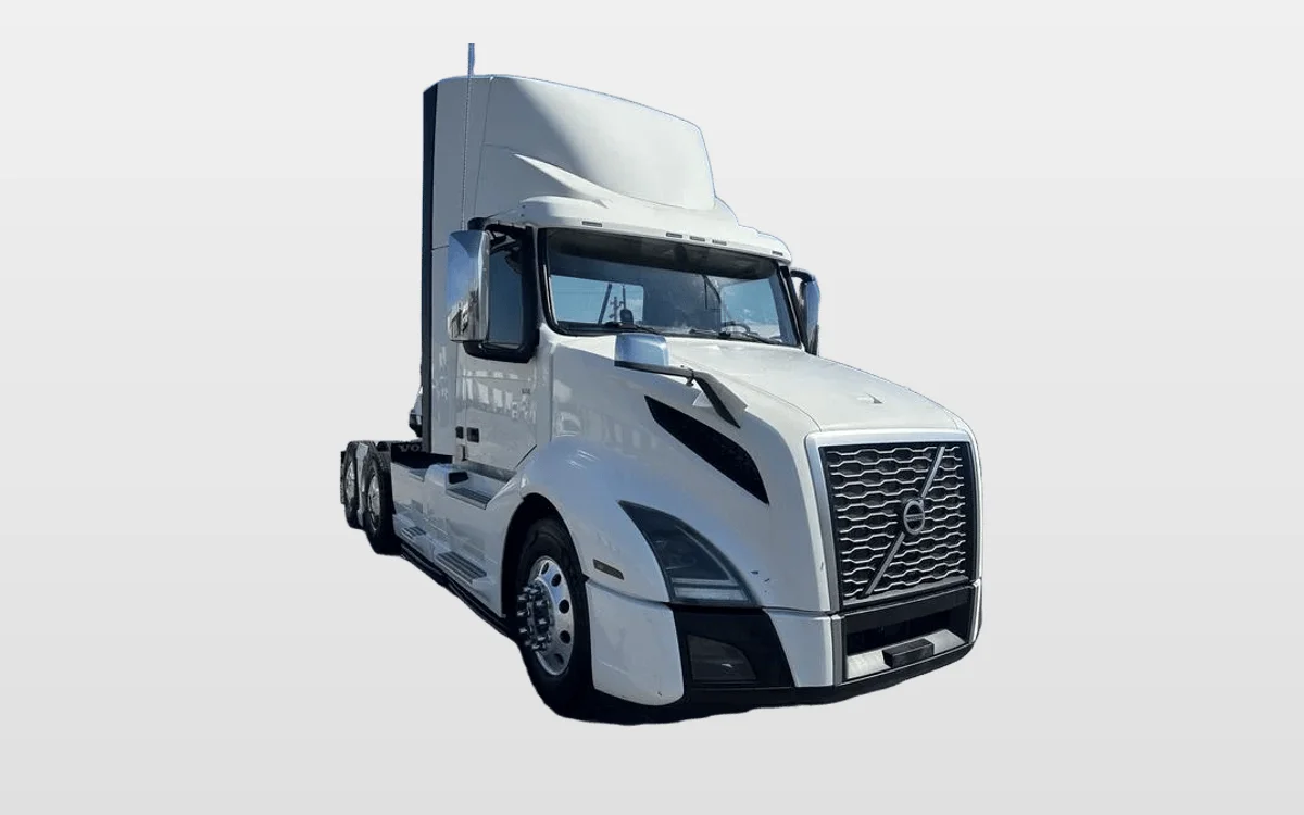 2020 Volvo VNL 300 - image 1