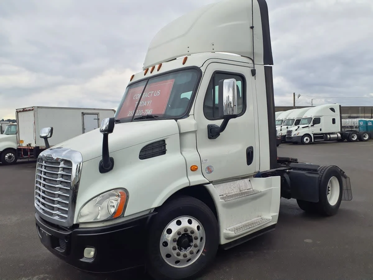2015 Freightliner Cascadia in Tacoma, WA