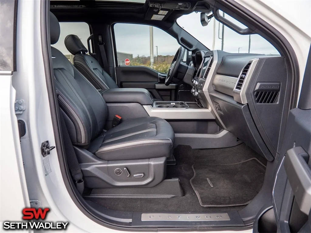 2022 Ford — photo 19