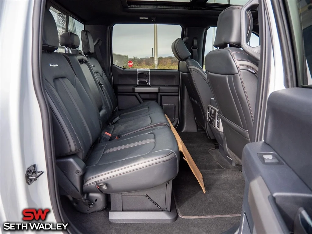 2022 Ford — photo 25