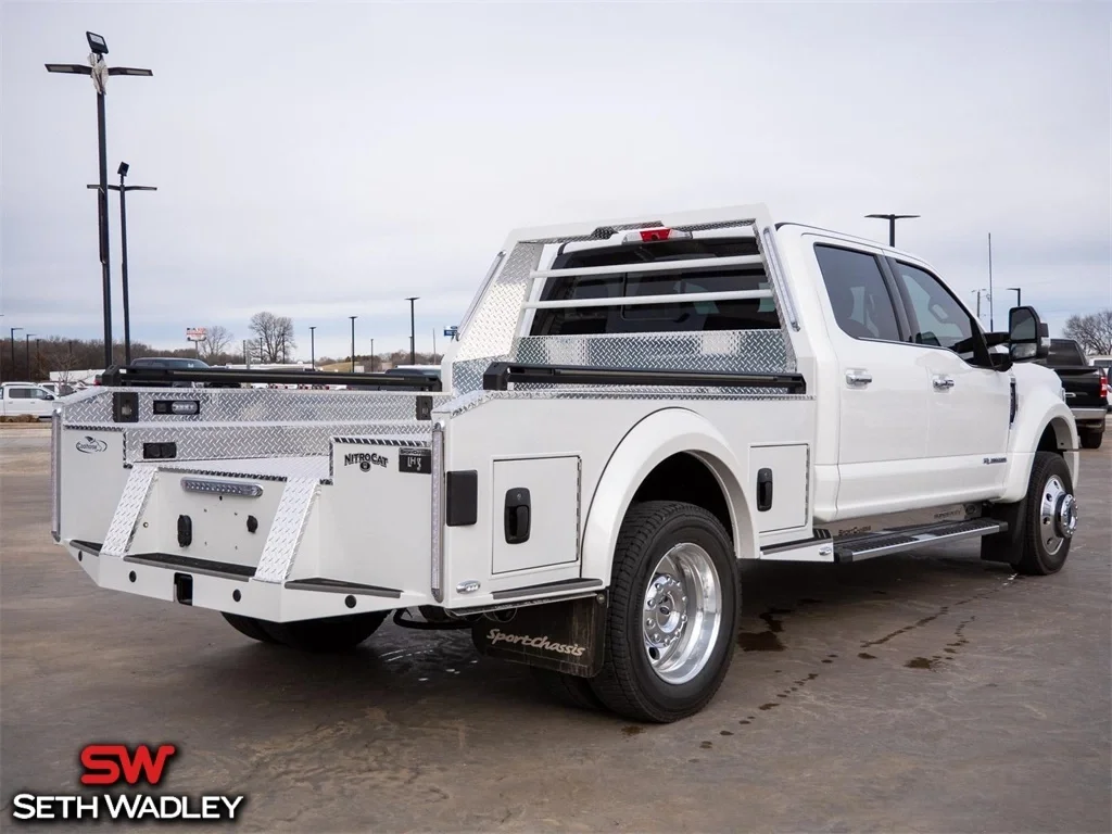2022 Ford — photo 14
