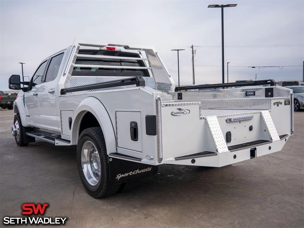 2022 Ford — photo 12