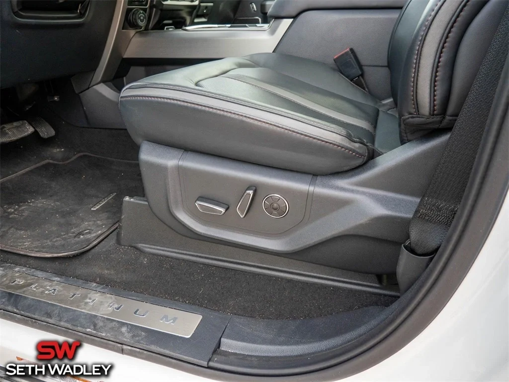 2022 Ford — photo 32