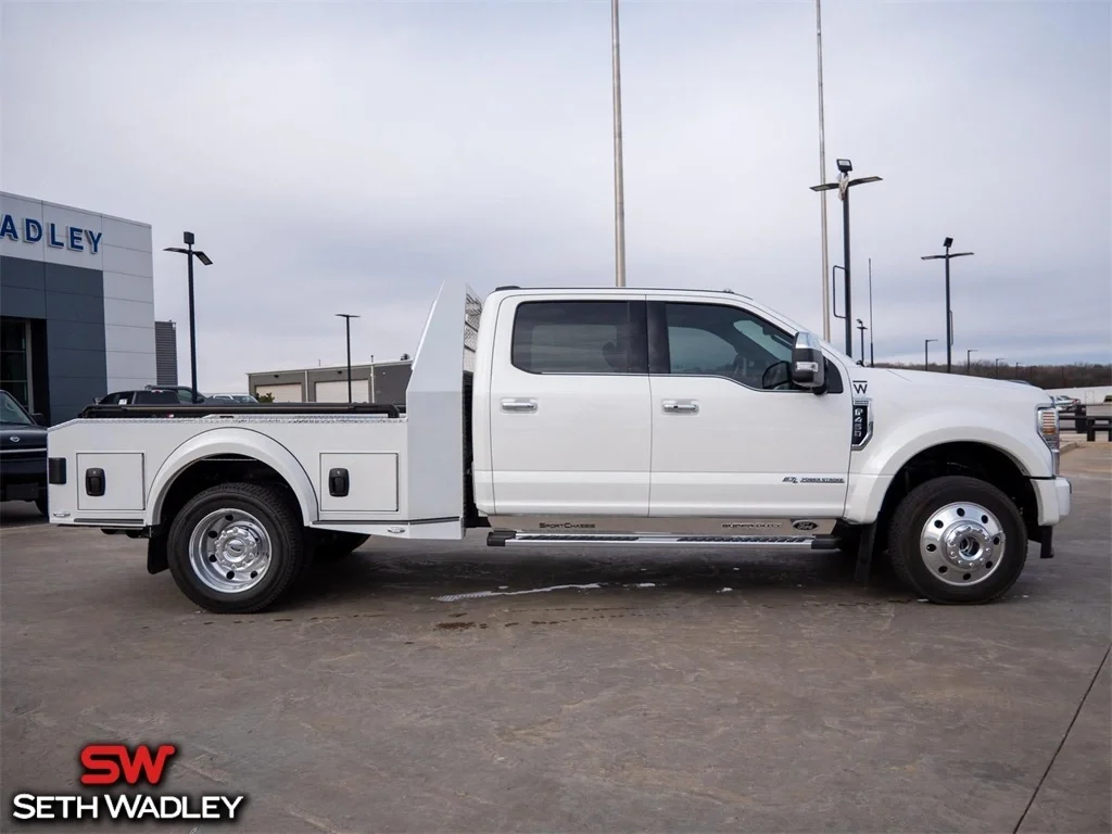 2022 Ford — photo 15