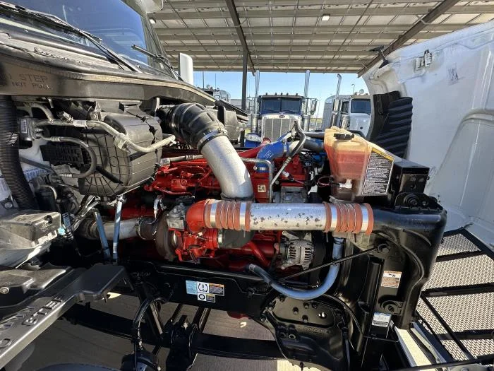 2022 Peterbilt 579 in San Antonio, TX — photo 6