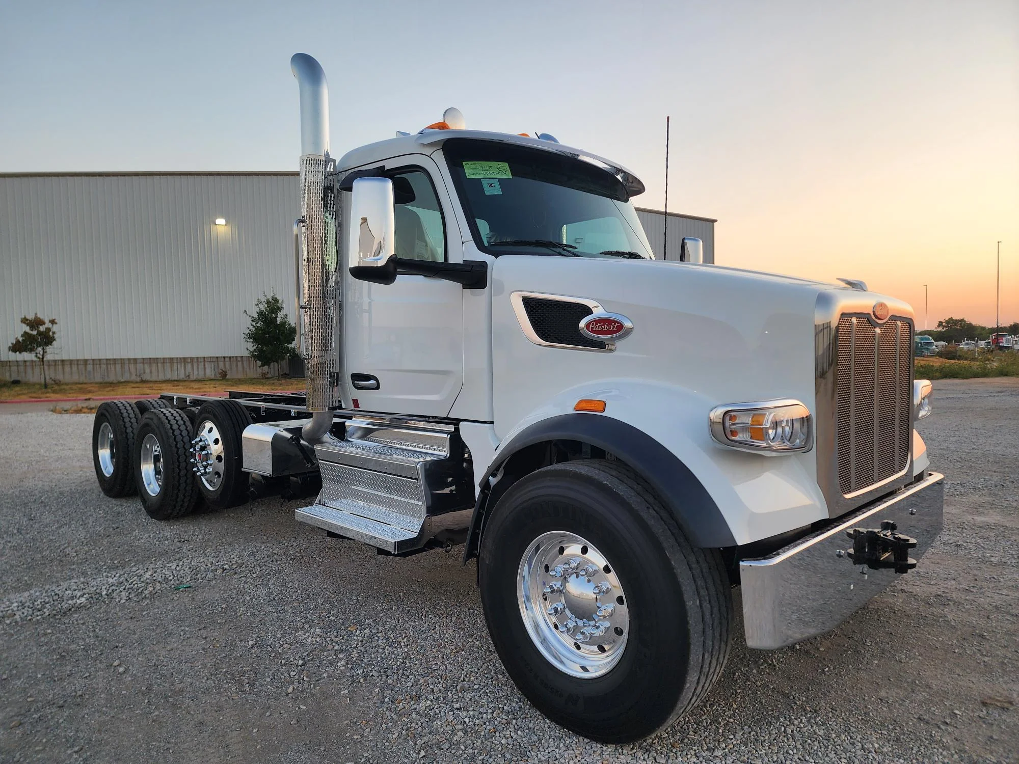 2026 Peterbilt 567 in Harlan, IA — photo 3